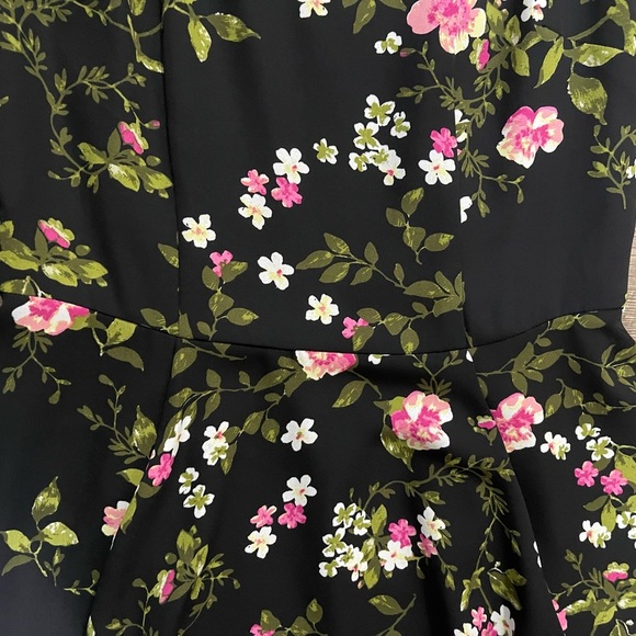 Maison Jules Women's Black Floral Sleevless dress, size 2 - Picture 4 of 9